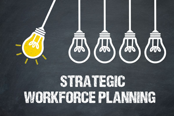 التخطيط الاستراتيجي للقوى العاملة الاستراتيجية